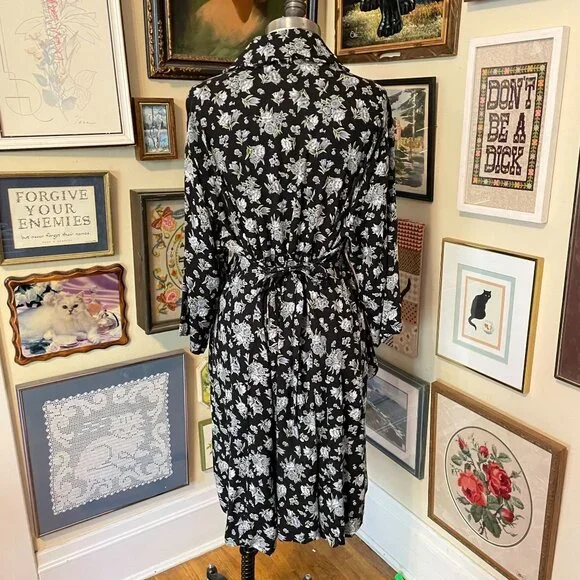 April Cornell 2X Floral Black & White Floral Dress With Long Sleeve & Tie Waist - Picture 4 of 5